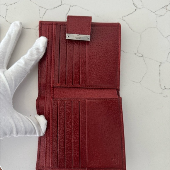 Gucci Red Leather Wallet - Picture 3 of 6